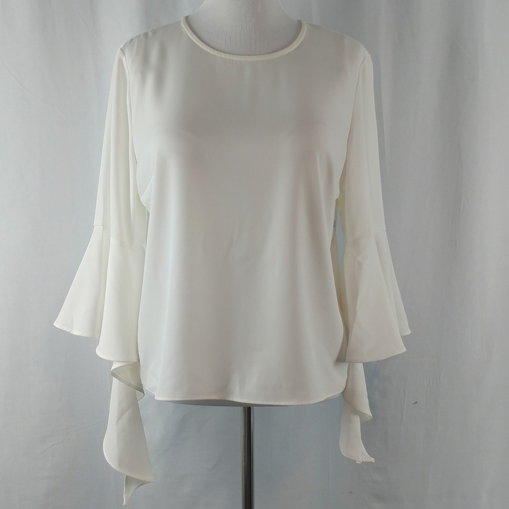 White 3/4 Bell Sleeve Crew Neck Top Size: L